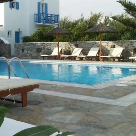 Aparthotel Anemos & 3*