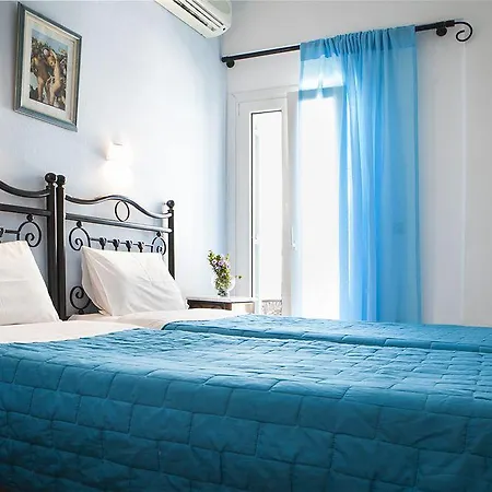 Aparthotel Anemos & 3*