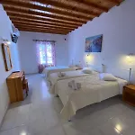 Anemos & Apartmanhotel 4*