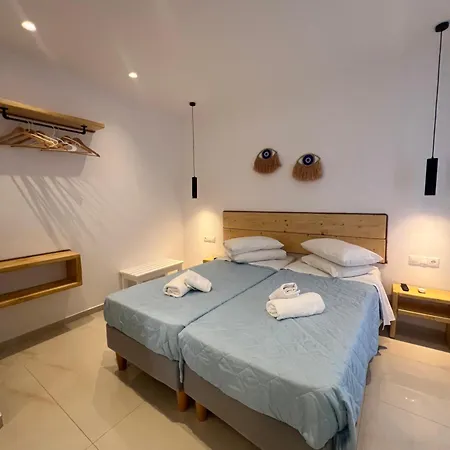 Anemos & Aparthotel 4*