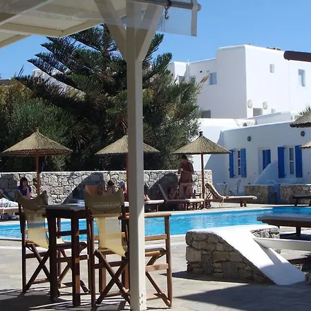 Lägenhetshotell Anemos &