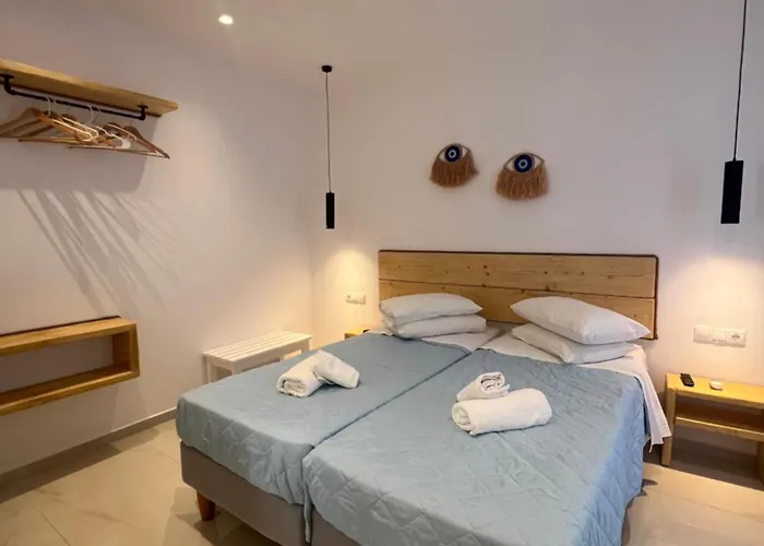 Anemos & Lägenhetshotell 4*