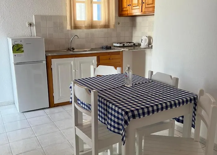 Apartmanhotel Anemos & Ornósz