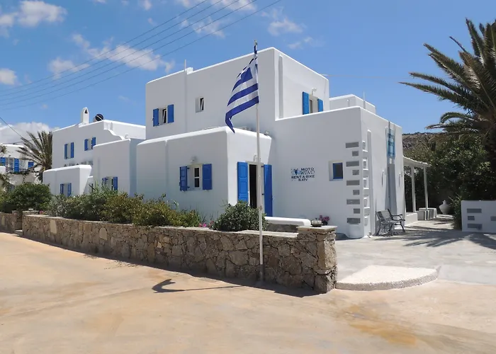 מלון דירות Anemos & 4*